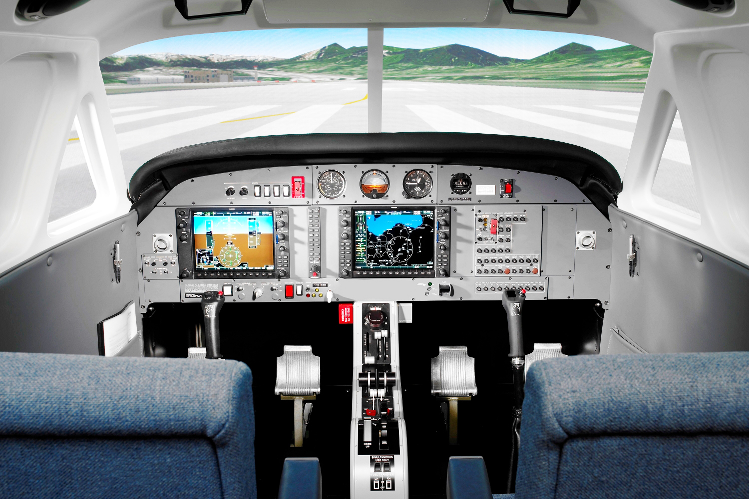 FNPT II Mechtronix DA42NG